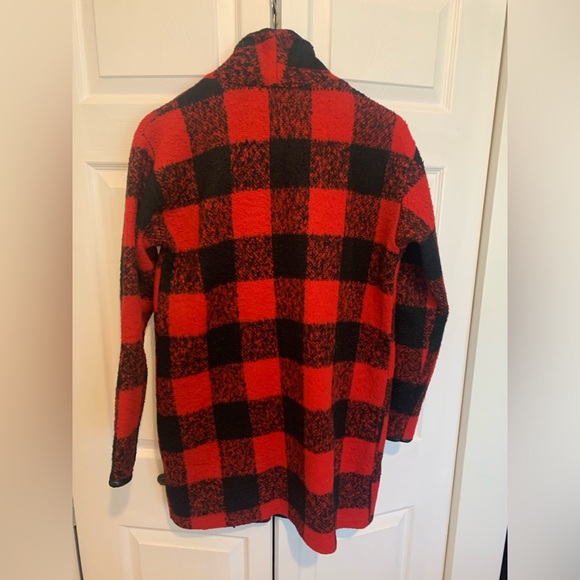 plaid red and black sweater coat - Picture 4 of 5